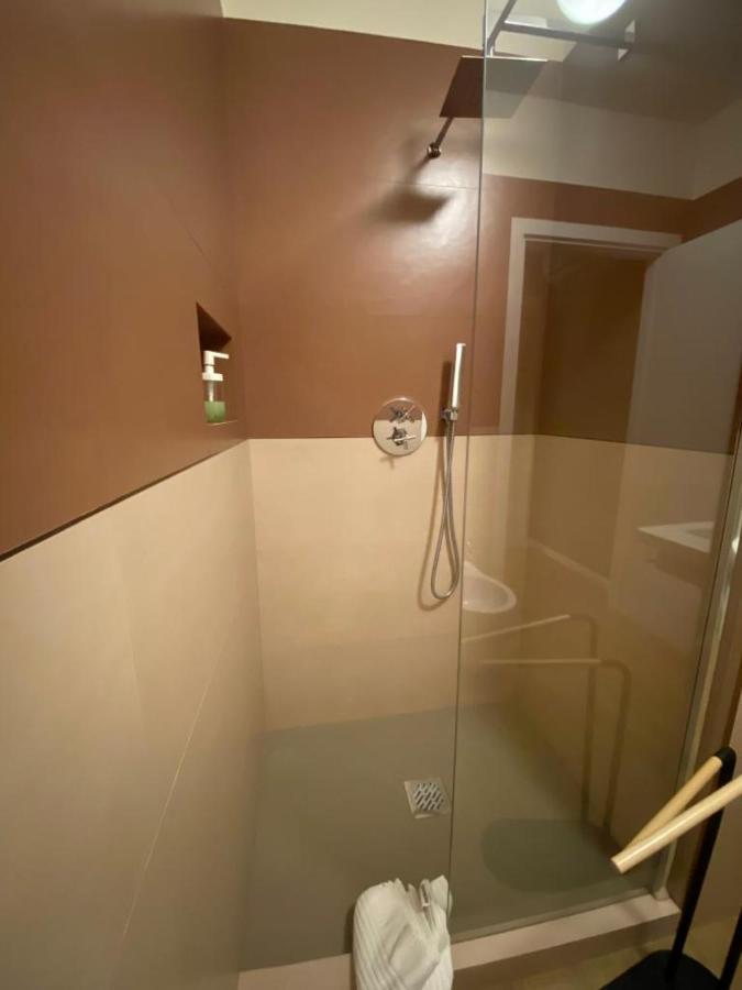 B&B Fossatello Affittacamere Генуя Экстерьер фото